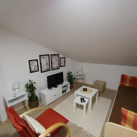 S - Dsn Apartment *