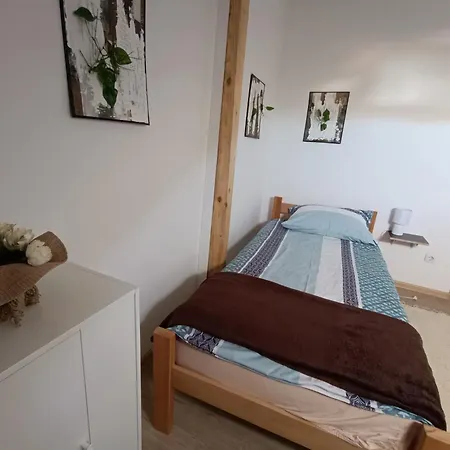 S - Dsn Apartment *