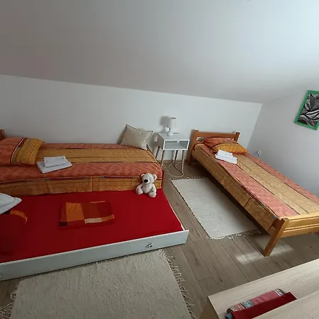 S - Dsn Apartment *