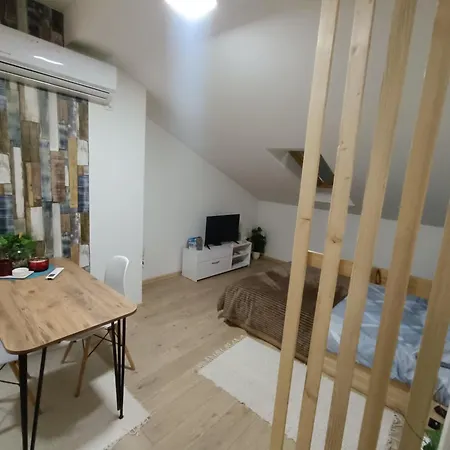 S - Dsn Apartment *