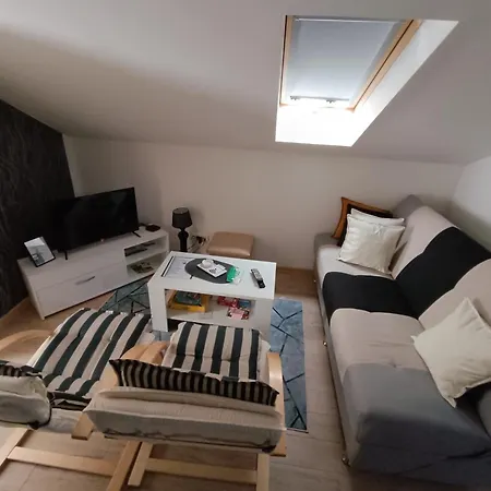 Apartment S - Dsn *