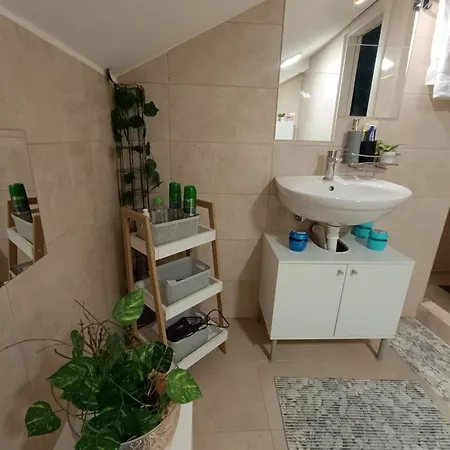 Apartment S - Dsn *